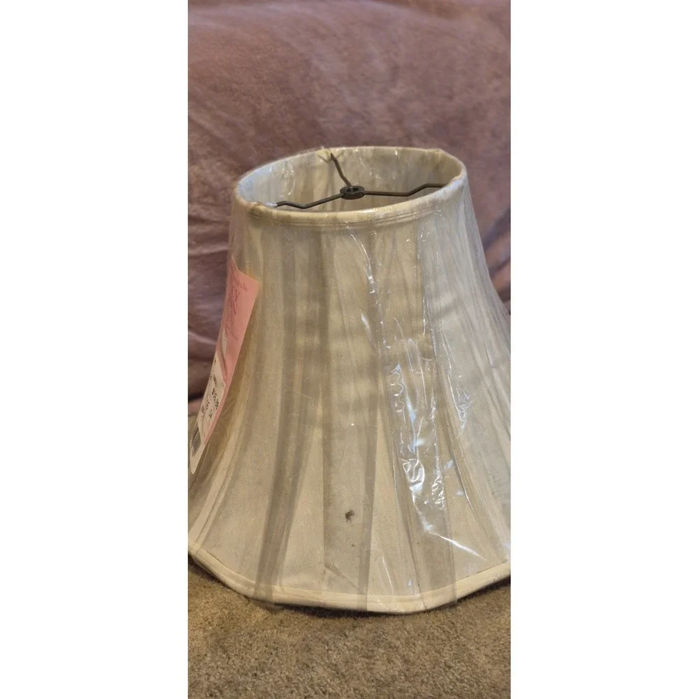 Lot of 4 Stacy Lynn Studios Fashion Lampshades – White – New NOS